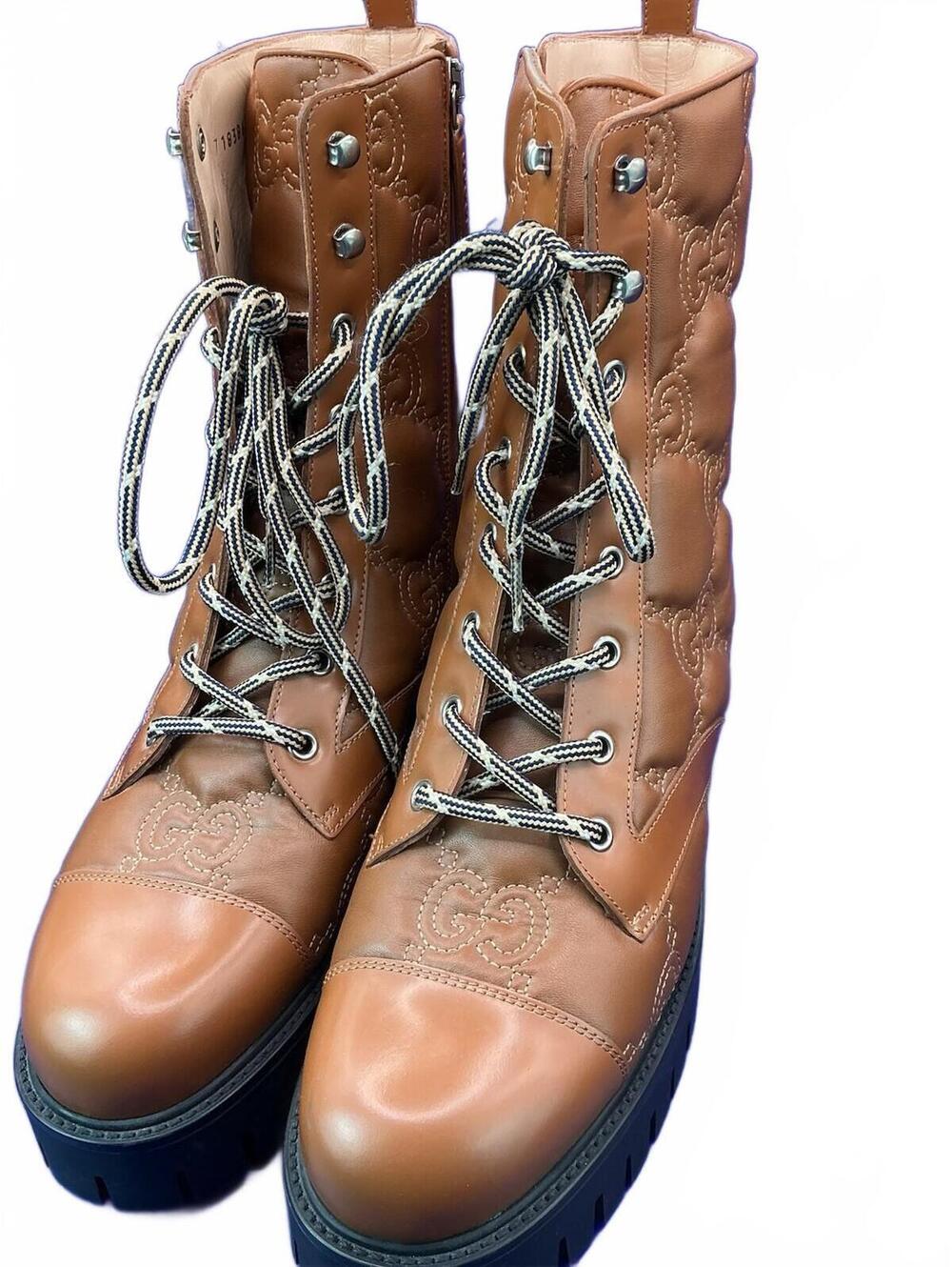 Gucci Women's Tan Leather Lace-Up Combat Boots Size 40